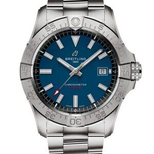 Breitling Avenger Automatic 42 - Stainless Steel On Bracelet
